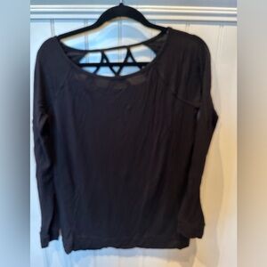 GAIAM Ladies Women’s Size Small Black Long Sleeve Yoga Top Criss Cross B…